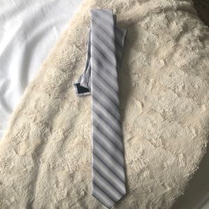 Express tie white & Gray.